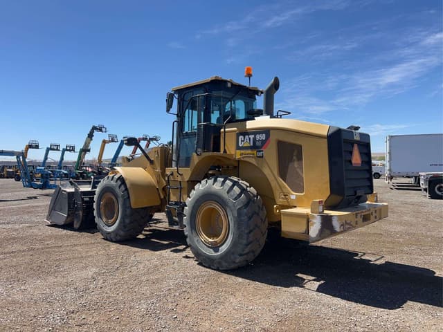 Image of Caterpillar 950GC equipment image 3