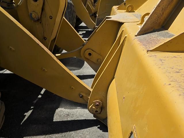 Image of Caterpillar 950M equipment image 4