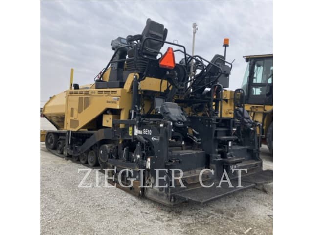 Image of Caterpillar AP1055F equipment image 3