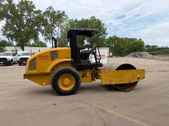 Image of Caterpillar CS44B equipment image 3