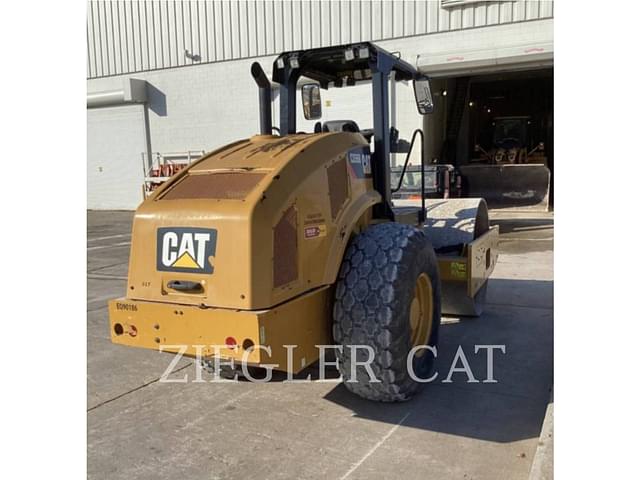 Image of Caterpillar CS56B equipment image 3