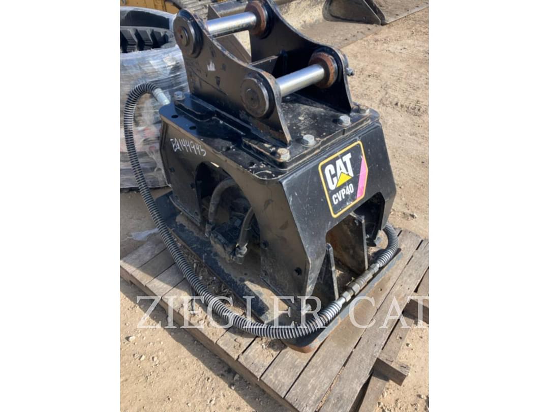 Image of Caterpillar CVP40 Image 1