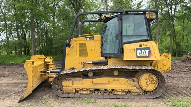 Image of Caterpillar D6K equipment image 1
