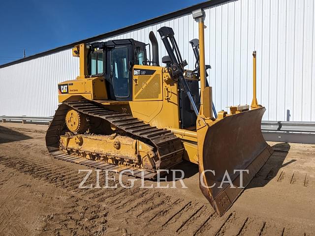 Image of Caterpillar D6T LGP equipment image 4