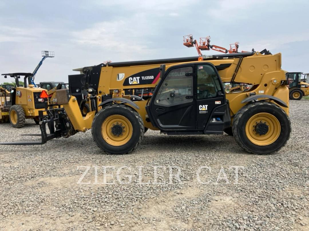 Image of Caterpillar TL1255D Image 0