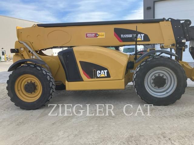 Image of Caterpillar TL1255D equipment image 2