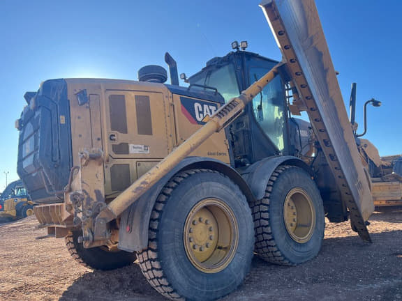 Image of Caterpillar 140M3 equipment image 4