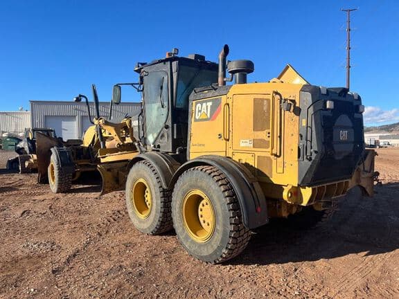 Image of Caterpillar 140M3 equipment image 2