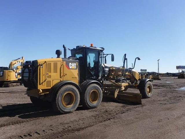 Image of Caterpillar 140M3AWD equipment image 3