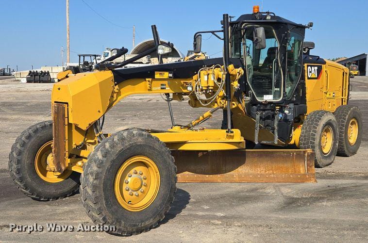 2018 Caterpillar 140M3 Equipment Image0