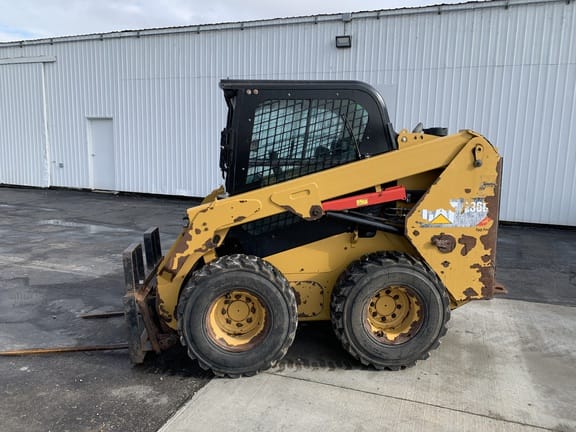 2018 Caterpillar 236D Equipment Image0