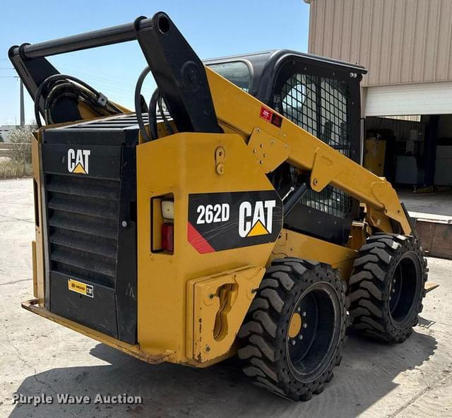 Image of Caterpillar 262D equipment image 4