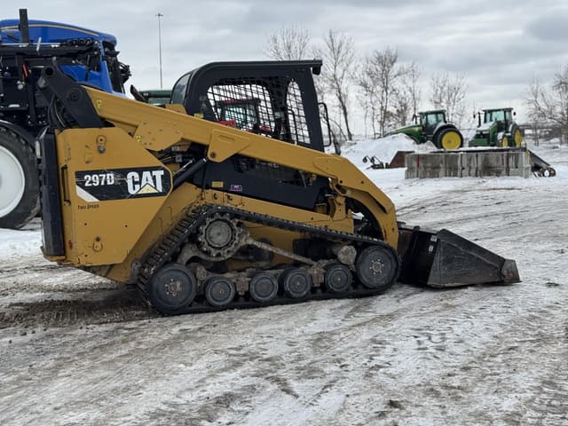 Image of Caterpillar 297D2 equipment image 4