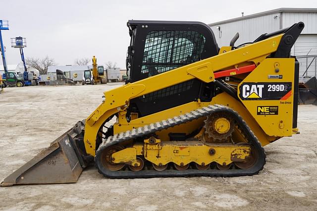 Image of Caterpillar 299D2 equipment image 2