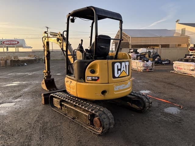 Image of Caterpillar 303.5E2 equipment image 3