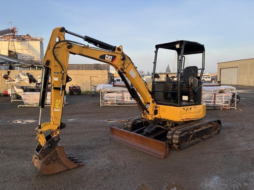 Image of Caterpillar 303.5E2 Primary image