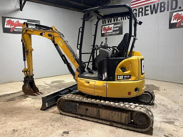 Image of Caterpillar 303.5E2 equipment image 2