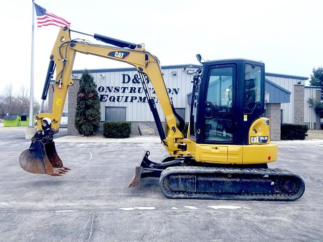 Image of Caterpillar 305.5E2 equipment image 1