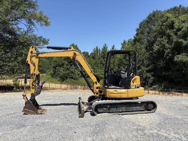 Image of Caterpillar 305.5E2CR equipment image 2