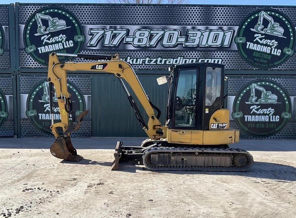 Image of Caterpillar 305.5E2CR Primary image