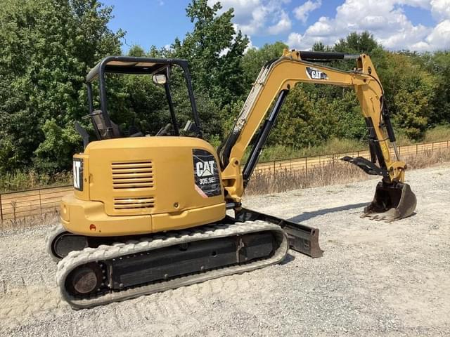 Image of Caterpillar 305.5E2 equipment image 2