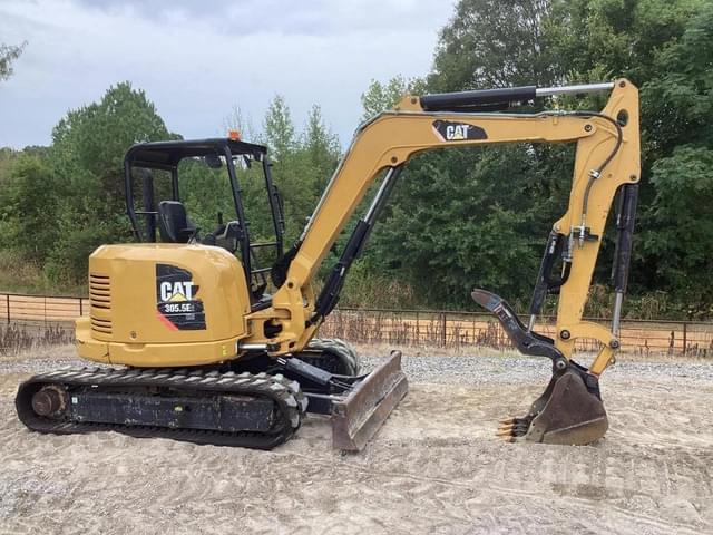 Image of Caterpillar 305.5E2 equipment image 1