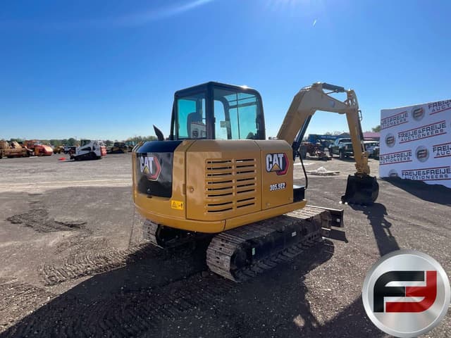 Image of Caterpillar 305.5E2 equipment image 4