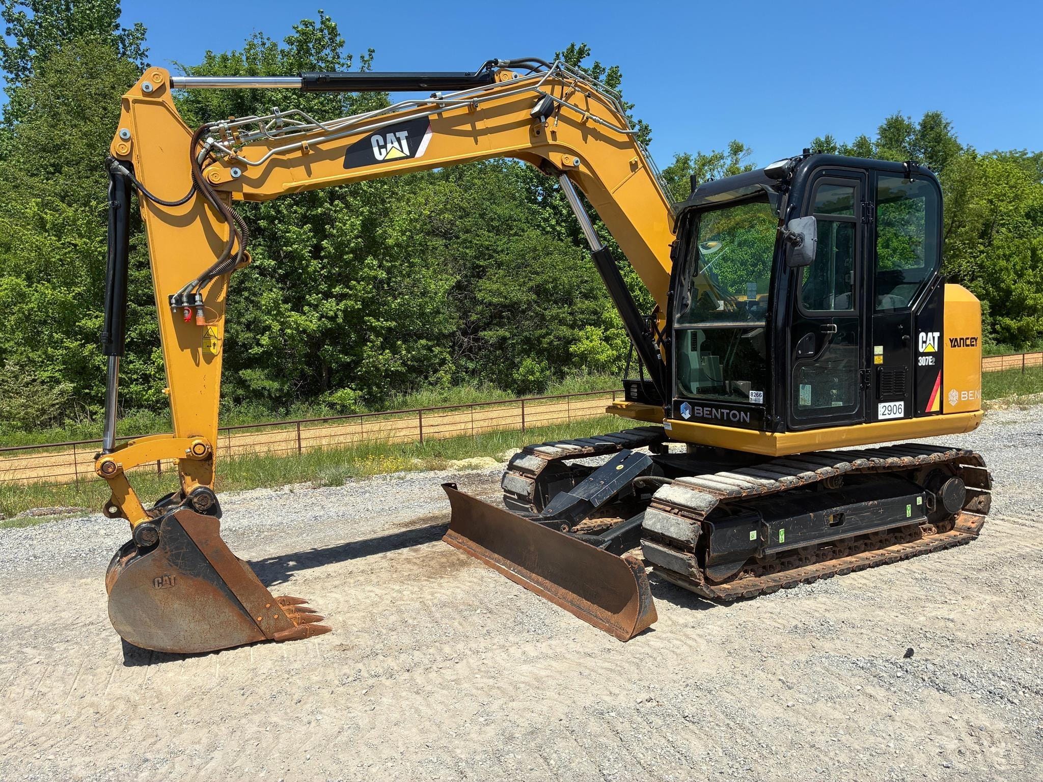 2018 Caterpillar 307E2 Equipment Image0