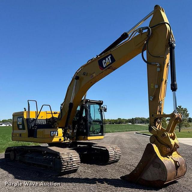 Image of Caterpillar 320 equipment image 2