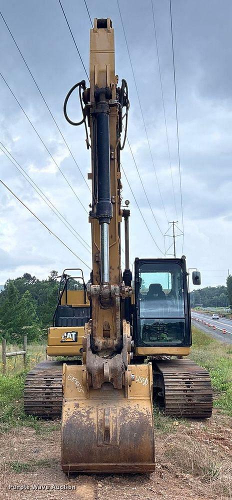 Image of Caterpillar 320 equipment image 1