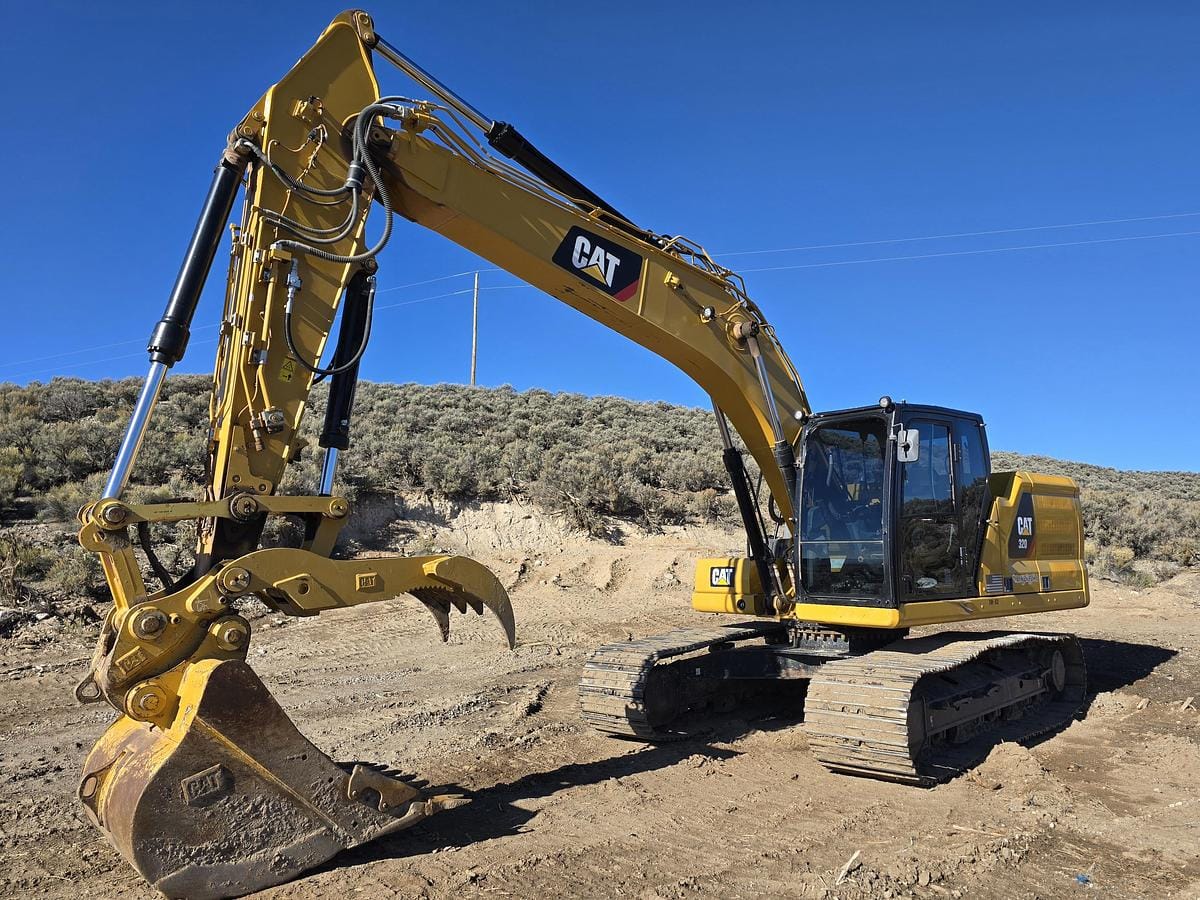 2018 Caterpillar 320 Equipment Image0