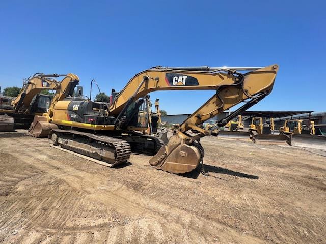 Main image Caterpillar 323D