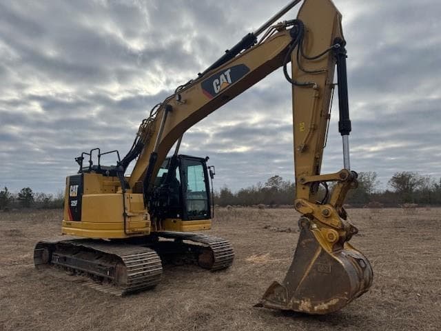 Image of Caterpillar 325FL equipment image 3