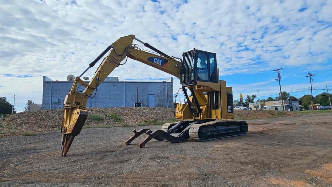 Image of Caterpillar 325FLCR Primary image