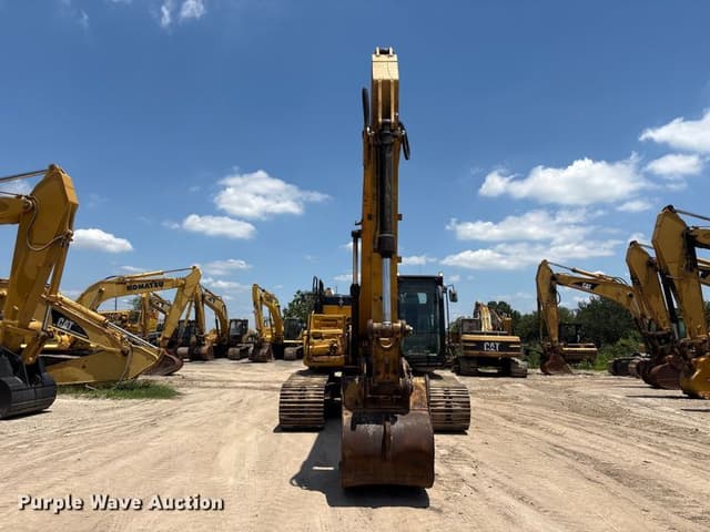 Image of Caterpillar 326FL equipment image 1
