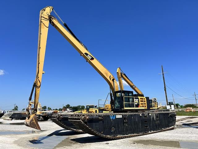 Image of Caterpillar 326FL equipment image 1