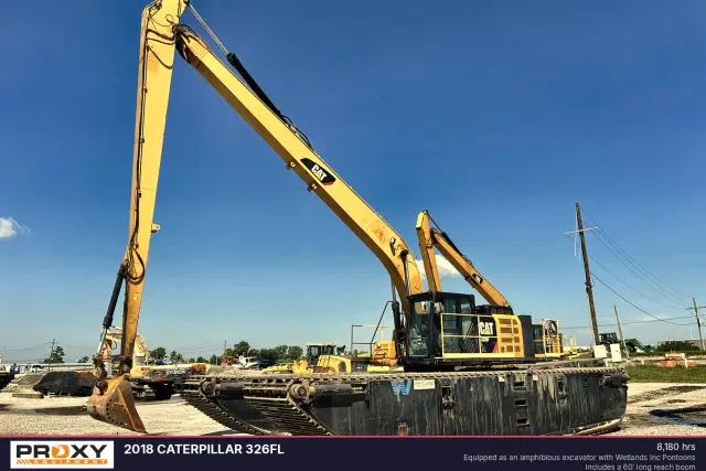 Image of Caterpillar 326FL equipment image 1