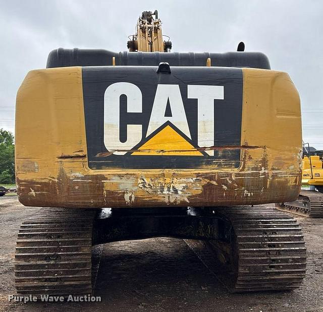 Image of Caterpillar 336F equipment image 4