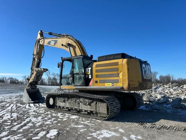 Image of Caterpillar 336F equipment image 4