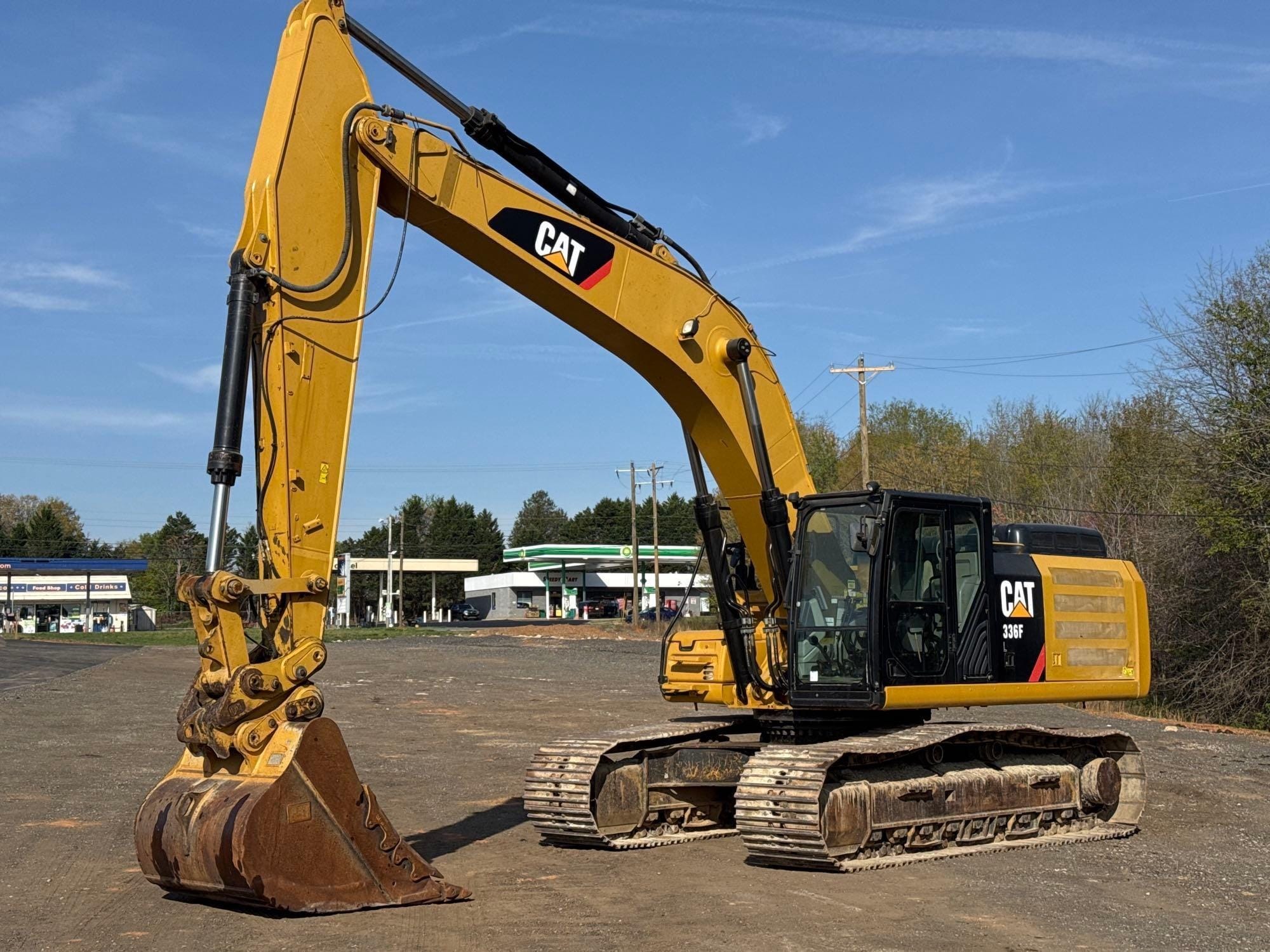 2018 Caterpillar 336FL Equipment Image0