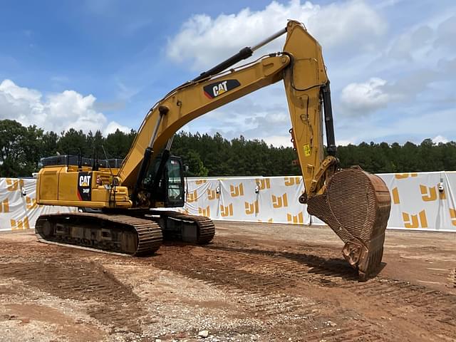 Image of Caterpillar 349FL equipment image 2