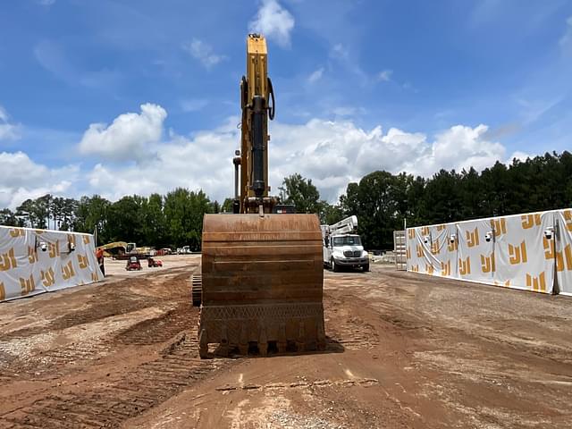 Image of Caterpillar 349FL equipment image 1