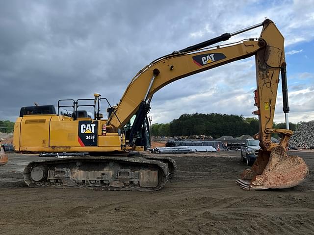 Image of Caterpillar 349FL equipment image 4