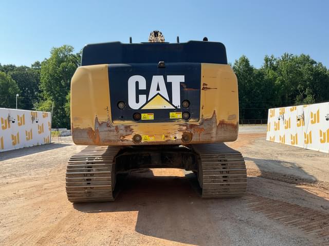 Image of Caterpillar 349FL equipment image 4