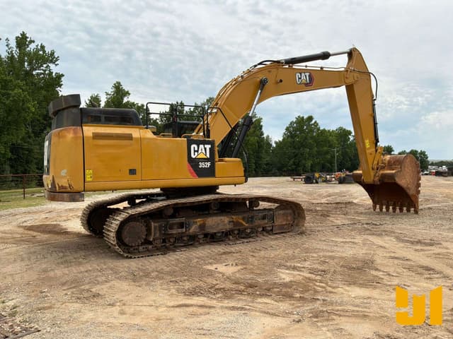 Image of Caterpillar 352F equipment image 4