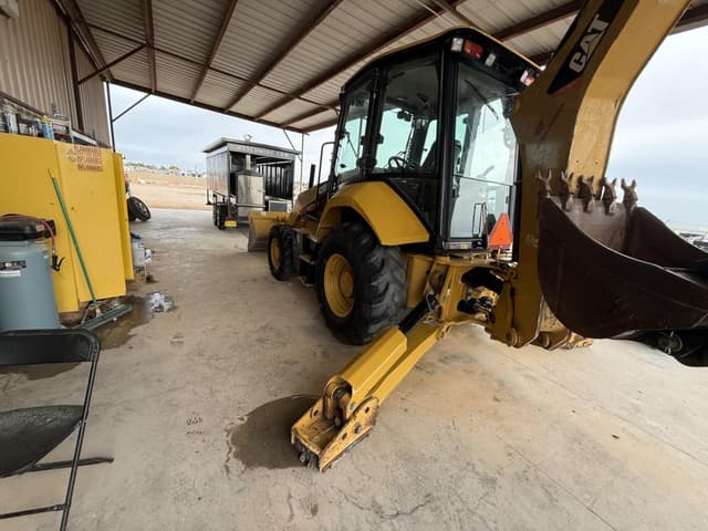 Image of Caterpillar 420F2 equipment image 4