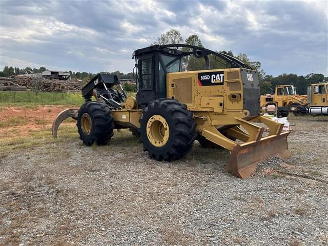 Image of Caterpillar 535D equipment image 4