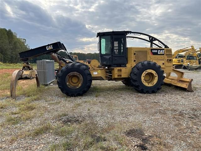 Image of Caterpillar 535D equipment image 3
