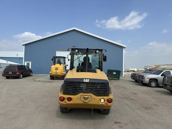 Image of Caterpillar 906M equipment image 4