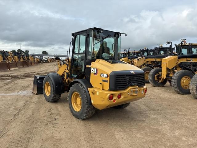 Image of Caterpillar 908M equipment image 3
